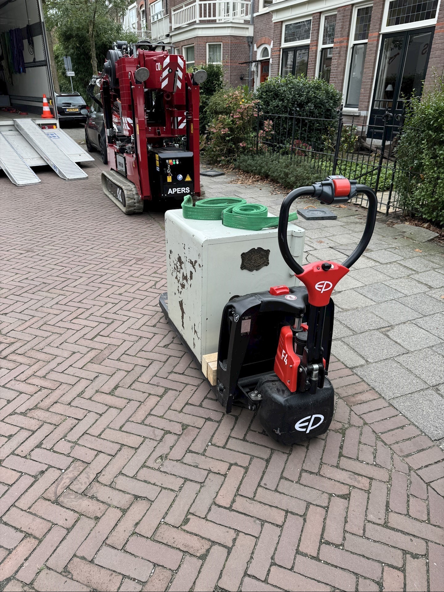 Oude kluis afvoeren